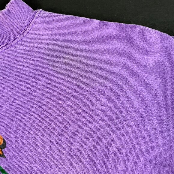 VTG 90s Nike Air Jordan Sweatshirt Youth Boxy Medium Purple Thrashed Crewneck - Picture 2 of 16